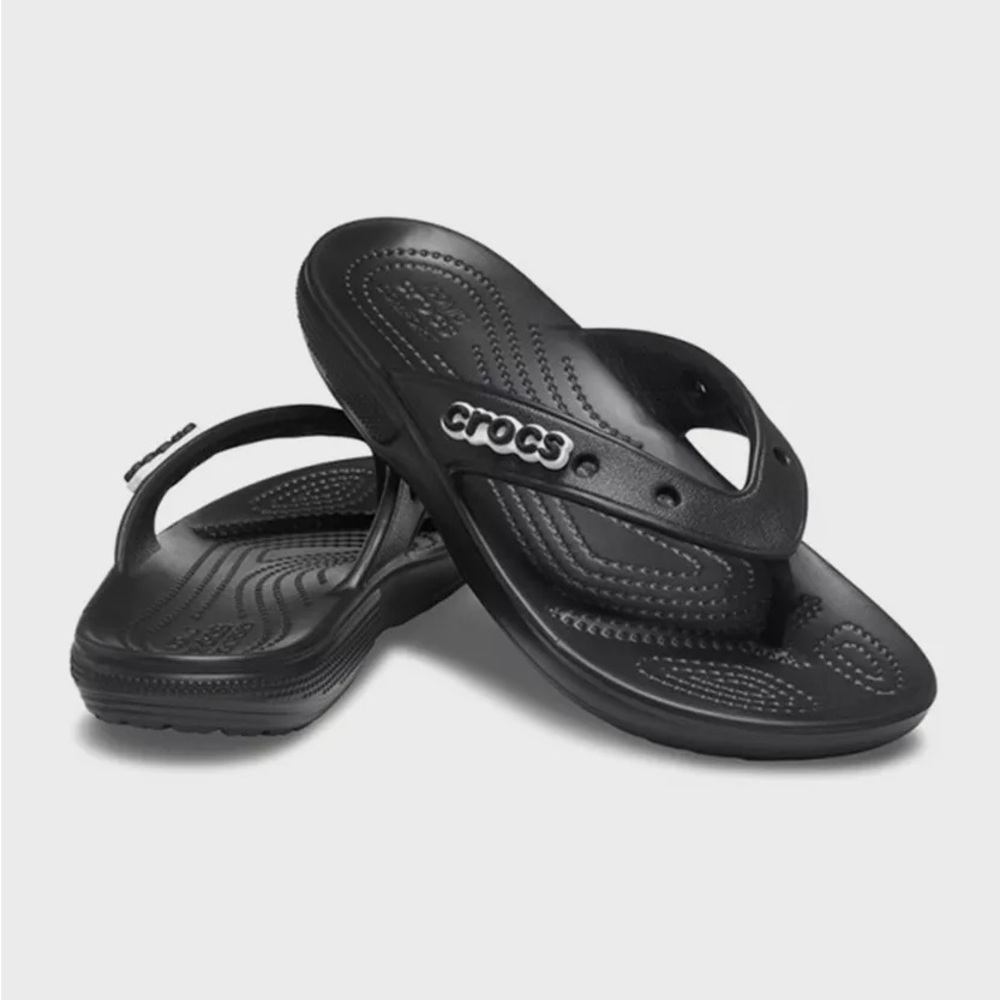 CROCS Classic Black Sandals
